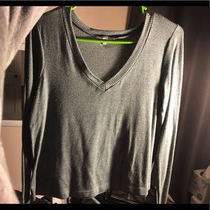 Cropped long sleeve top